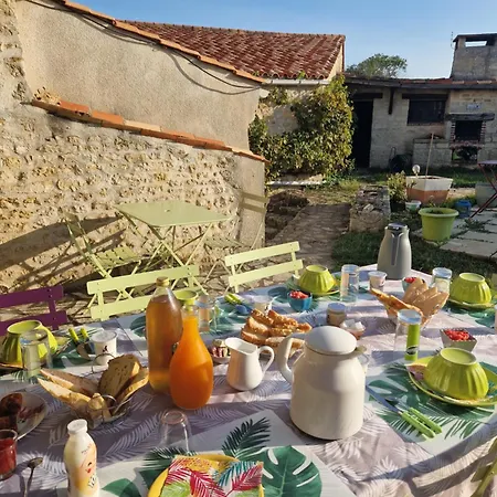 D'hotes La Frise Bed & Breakfast