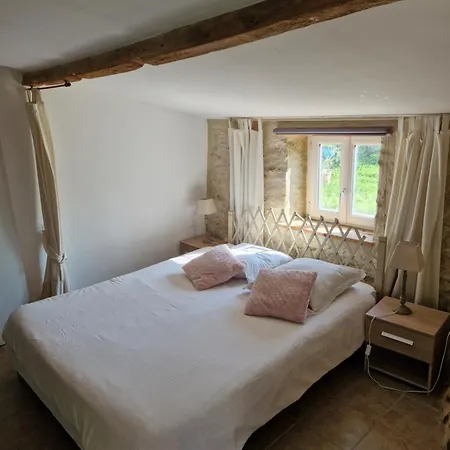 D'hotes La Frise Corpe