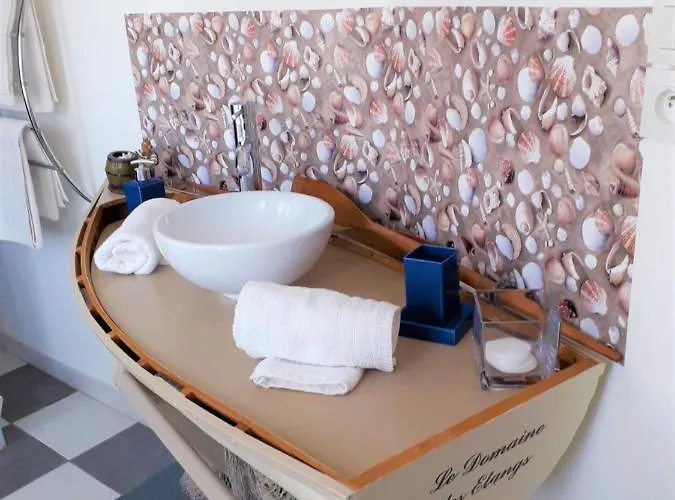 D'hotes La Frise 3* Corpe